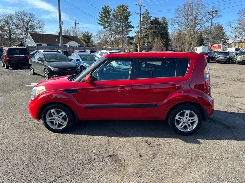 Kia Soul + 2011