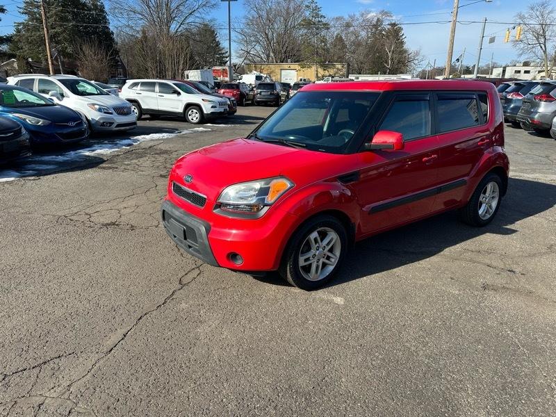 Kia Soul + 2011