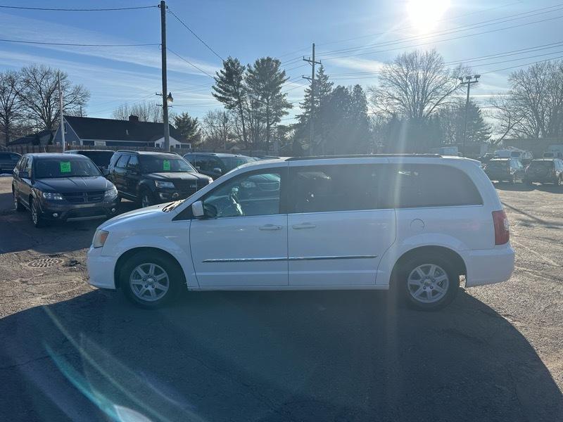 Chrysler Town & Country Touring 2013