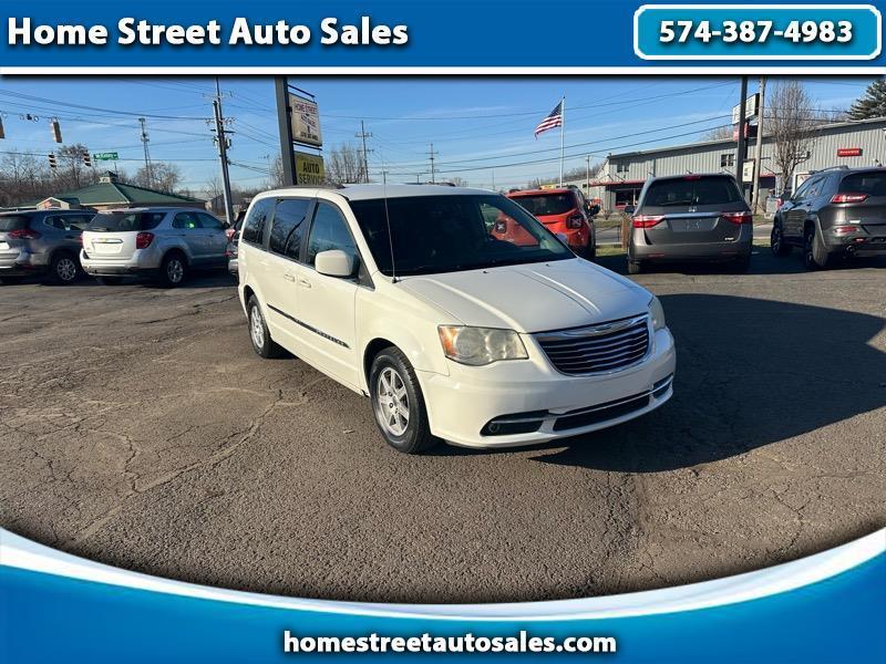 Chrysler Town & Country Touring 2013
