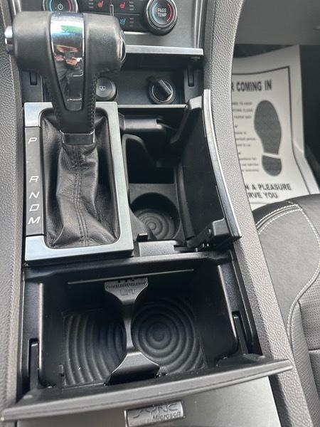 Ford Taurus Limited FWD 2011