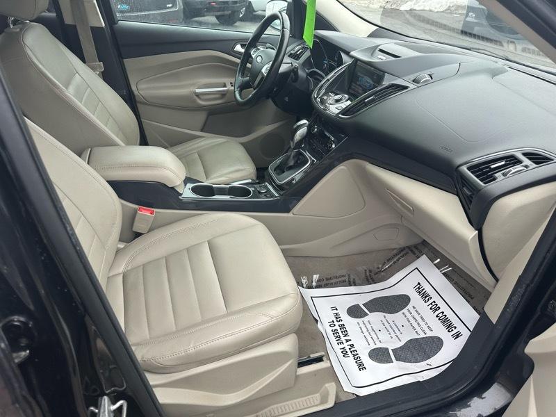 Ford Escape Titanium FWD 2014