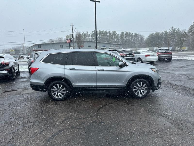 Honda Pilot EX-L w/Navigation and RES AWD 2019