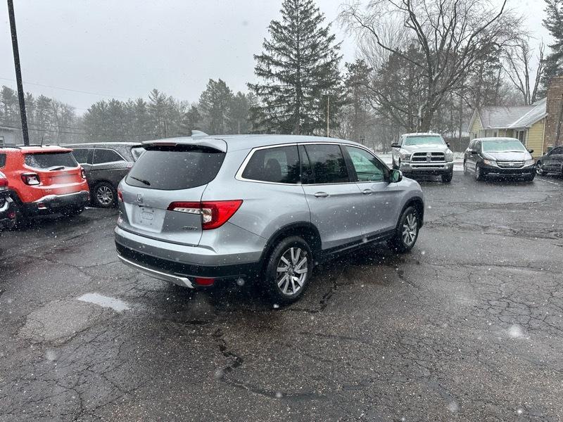 Honda Pilot EX-L w/Navigation and RES AWD 2019