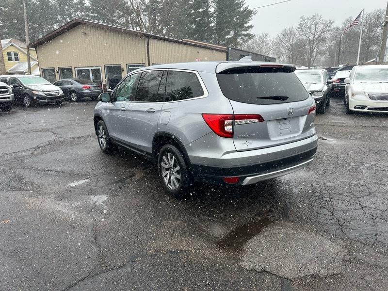 Honda Pilot EX-L w/Navigation and RES AWD 2019