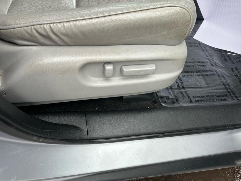 Honda Pilot EX-L w/Navigation and RES AWD 2019