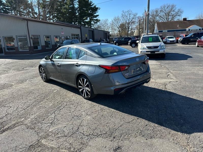 Nissan Altima SR 2020