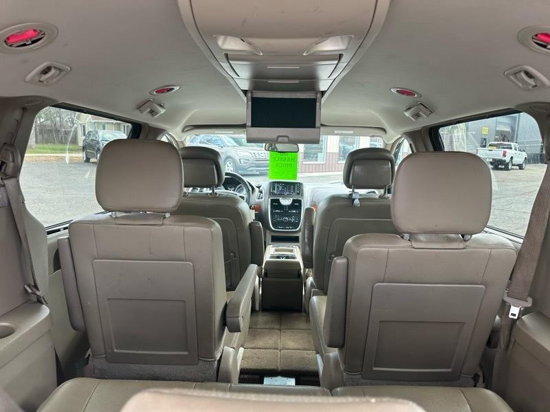 Chrysler Town & Country Touring 2016