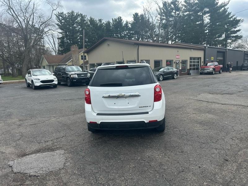 Chevrolet Equinox 1LT 2WD 2011