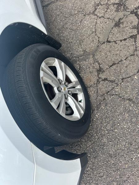 Chevrolet Equinox 1LT 2WD 2011