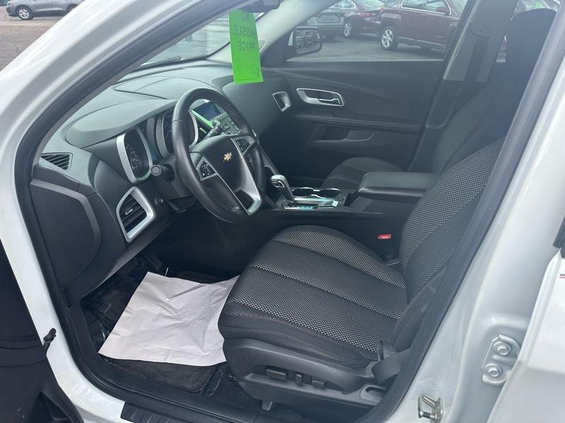 Chevrolet Equinox 1LT 2WD 2011