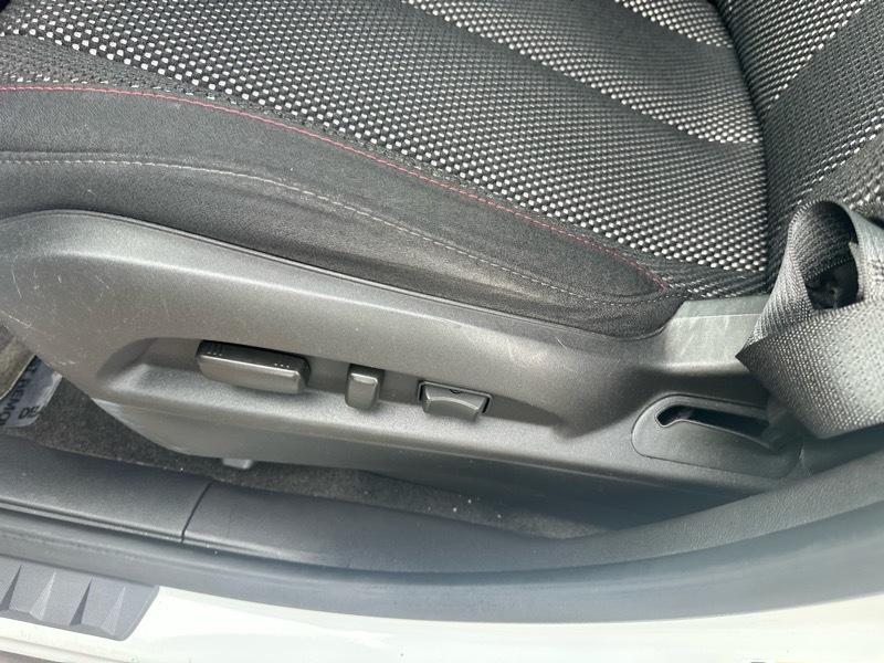 Chevrolet Equinox 1LT 2WD 2011