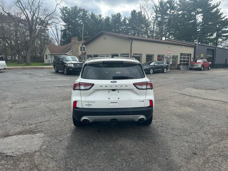 Ford Escape Titanium 4WD 2020