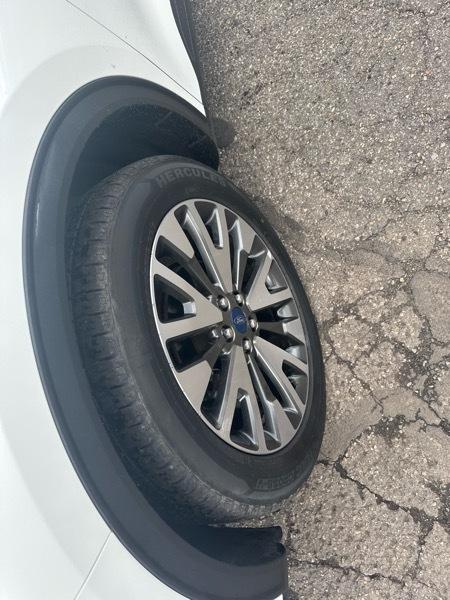 Ford Escape Titanium 4WD 2020