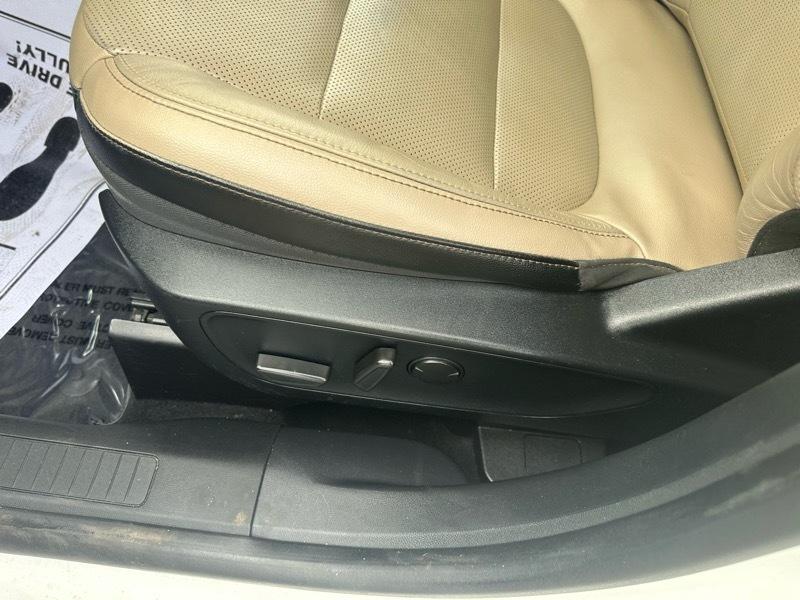 Ford Escape Titanium 4WD 2020