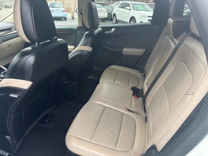 Ford Escape Titanium 4WD 2020