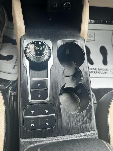 Ford Escape Titanium 4WD 2020