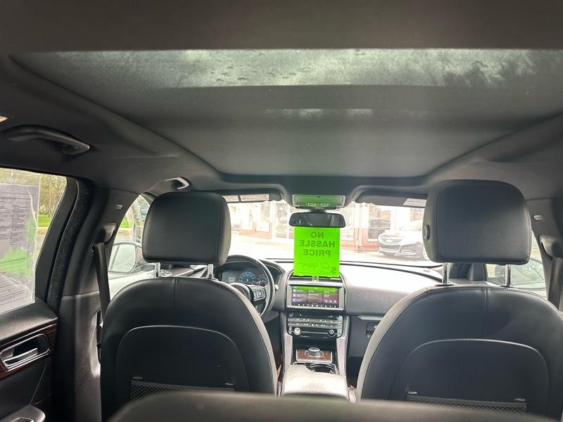 Jaguar F-Pace 35t Prestige 2017