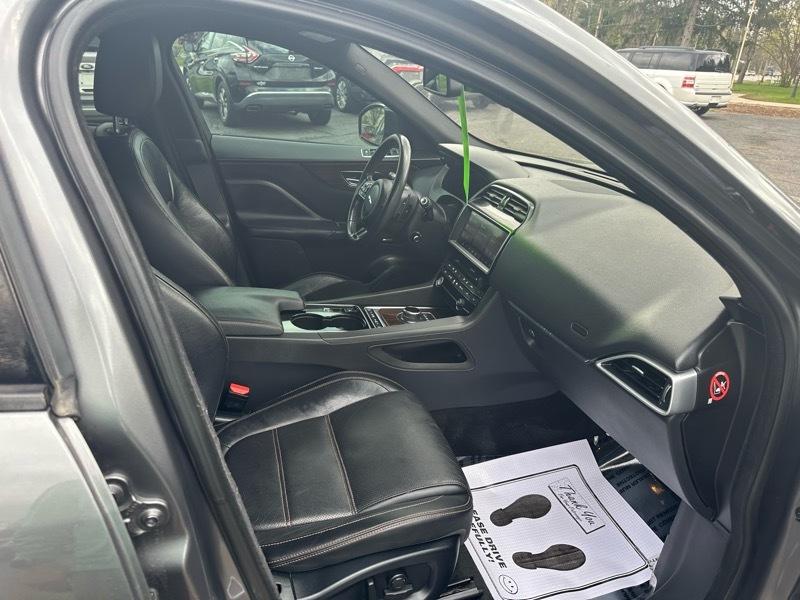 Jaguar F-Pace 35t Prestige 2017