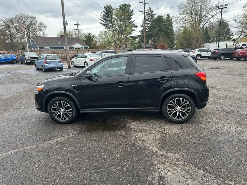 Mitsubishi Outlander Sport 2.0 ES 4WD CVT 2016