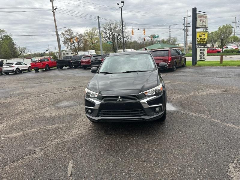 Mitsubishi Outlander Sport 2.0 ES 4WD CVT 2016