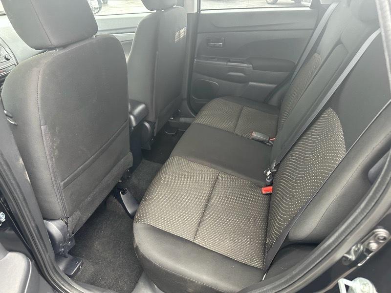 Mitsubishi Outlander Sport 2.0 ES 4WD CVT 2016