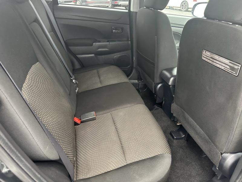 Mitsubishi Outlander Sport 2.0 ES 4WD CVT 2016