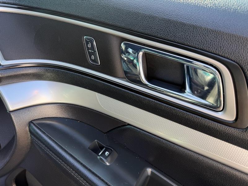 Ford Explorer XLT 4WD 2016