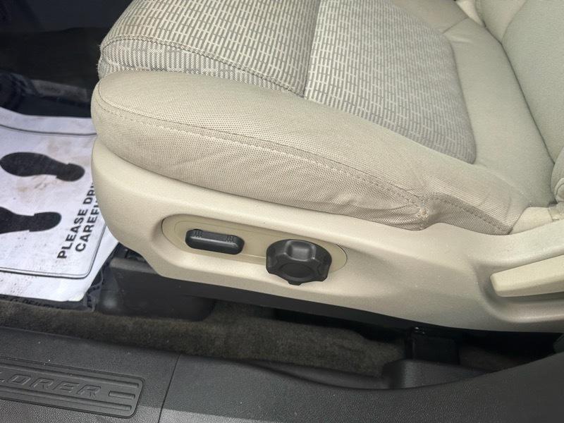 Ford Explorer XLT 4WD 2014