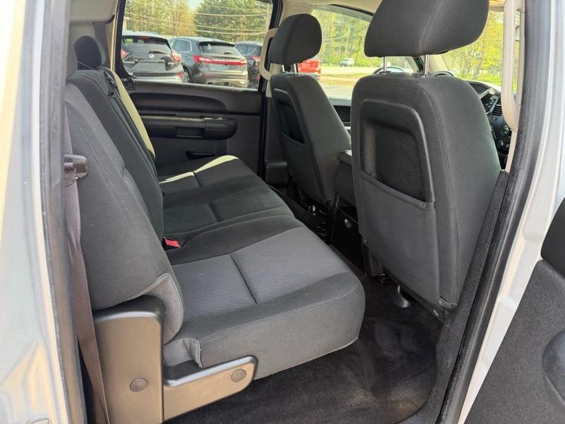 GMC Sierra 1500 SLE Crew Cab 4WD 2013