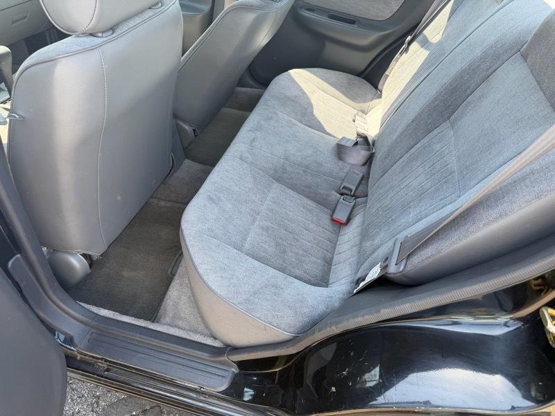 Nissan Sentra Base 1997