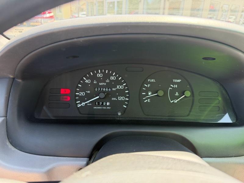 Nissan Sentra Base 1997