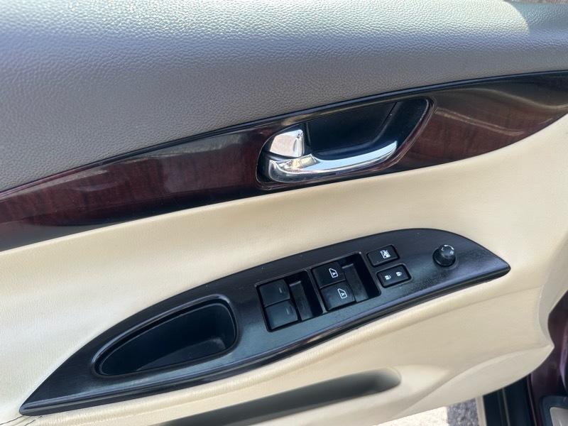 Infiniti QX50 Base AWD 2014