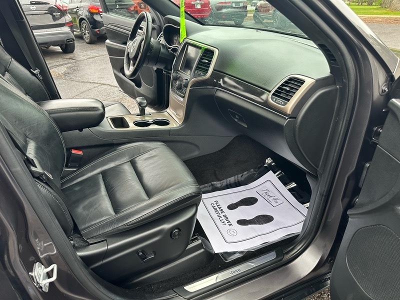 Jeep Grand Cherokee Limited 2WD 2015