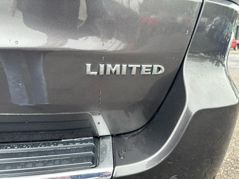 Jeep Grand Cherokee Limited 2WD 2015