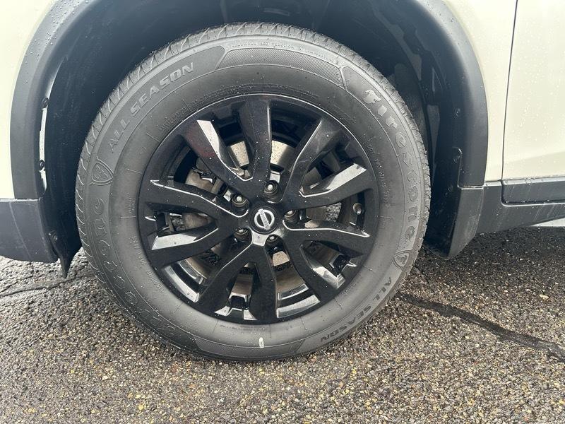Nissan Rogue SV AWD 2018