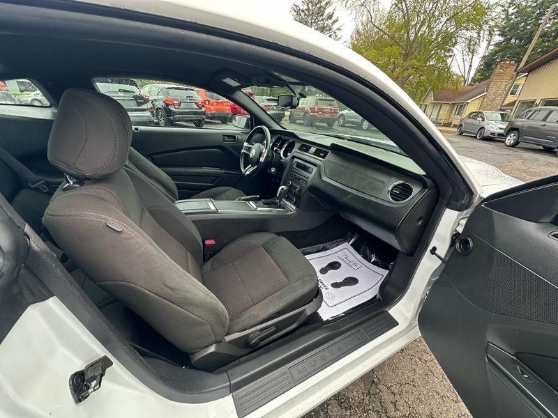 Ford Mustang V6 Coupe 2014