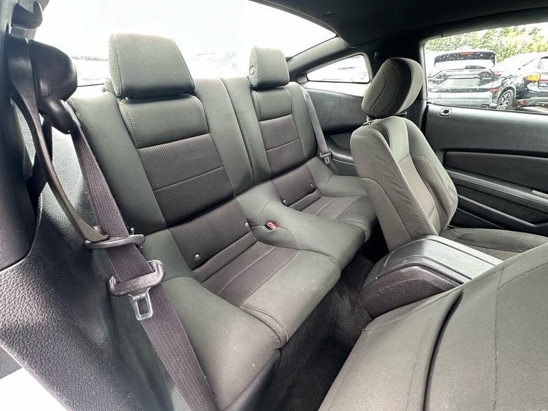 Ford Mustang V6 Coupe 2014