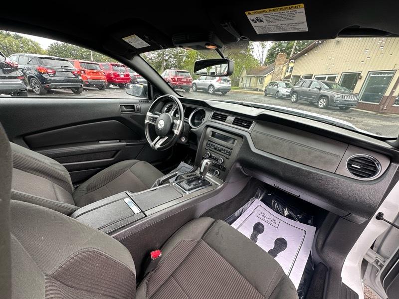 Ford Mustang V6 Coupe 2014