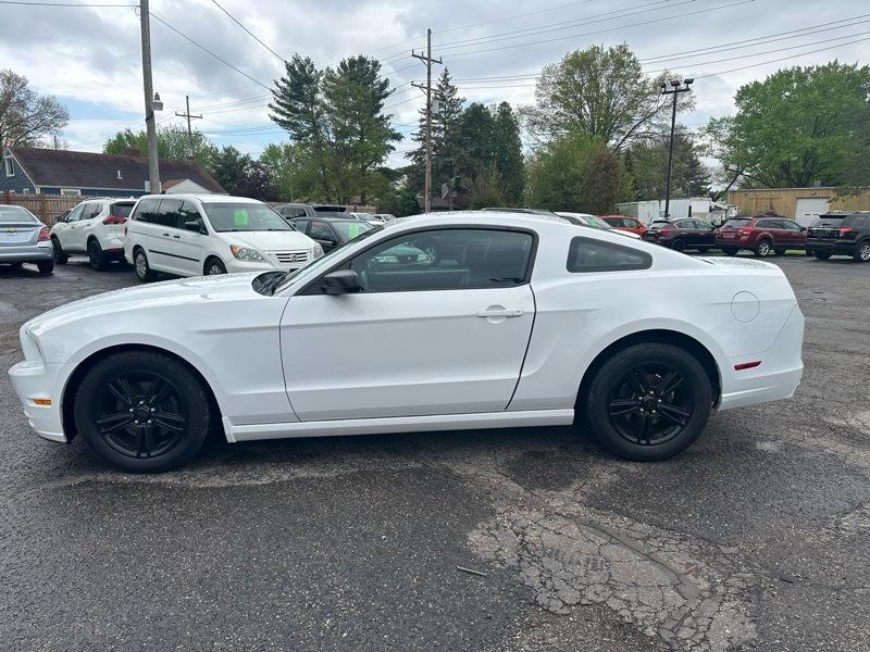 Ford Mustang V6 Coupe 2014