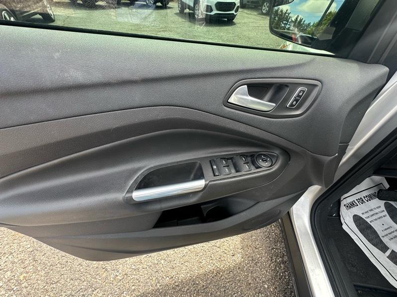 Ford Escape SE 4WD 2016