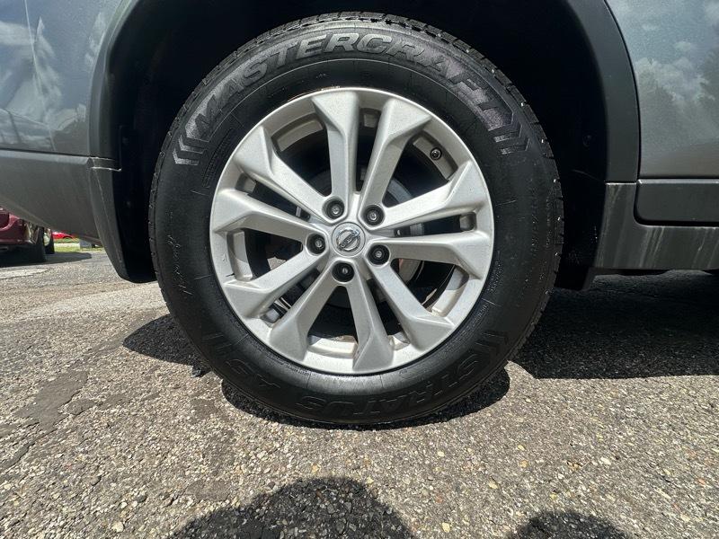 Nissan Rogue SV AWD 2015