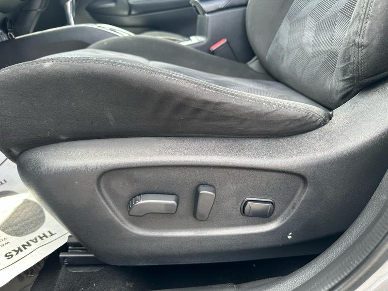 Nissan Rogue SV AWD 2015