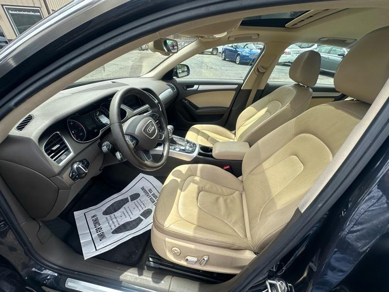 Audi A4 2.0T Sedan quattro Tiptronic 2014
