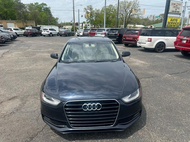 Audi A4 2.0T Sedan quattro Tiptronic 2014