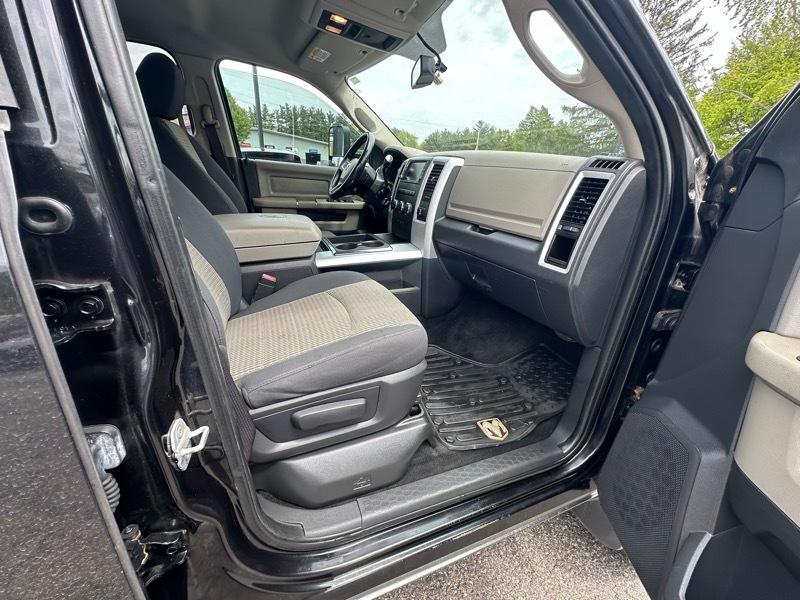 RAM 2500 Laramie Crew Cab LWB 4WD 2011