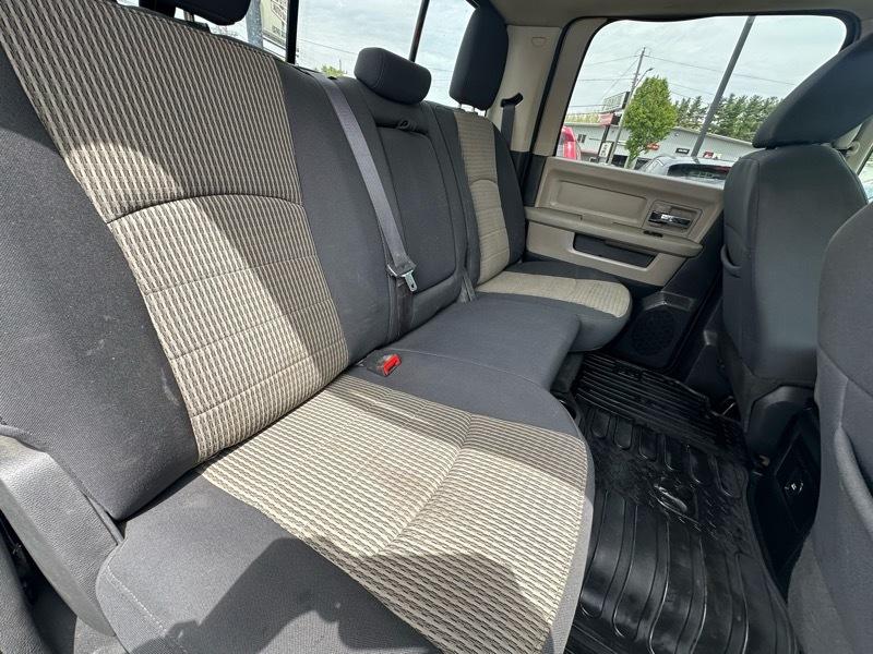 RAM 2500 Laramie Crew Cab LWB 4WD 2011