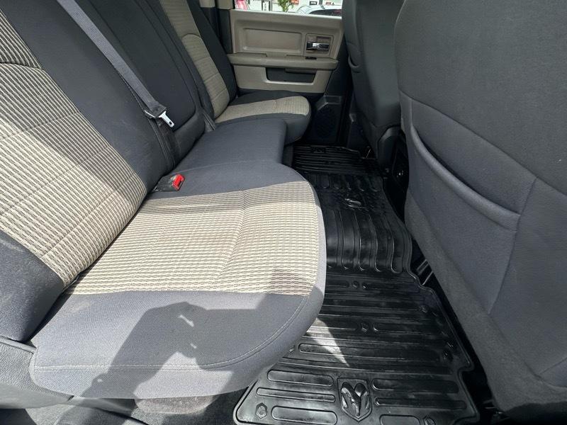 RAM 2500 Laramie Crew Cab LWB 4WD 2011