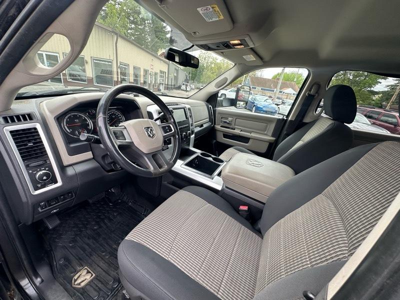 RAM 2500 Laramie Crew Cab LWB 4WD 2011