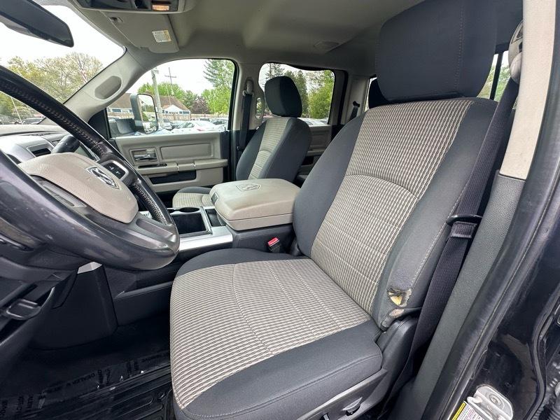 RAM 2500 Laramie Crew Cab LWB 4WD 2011